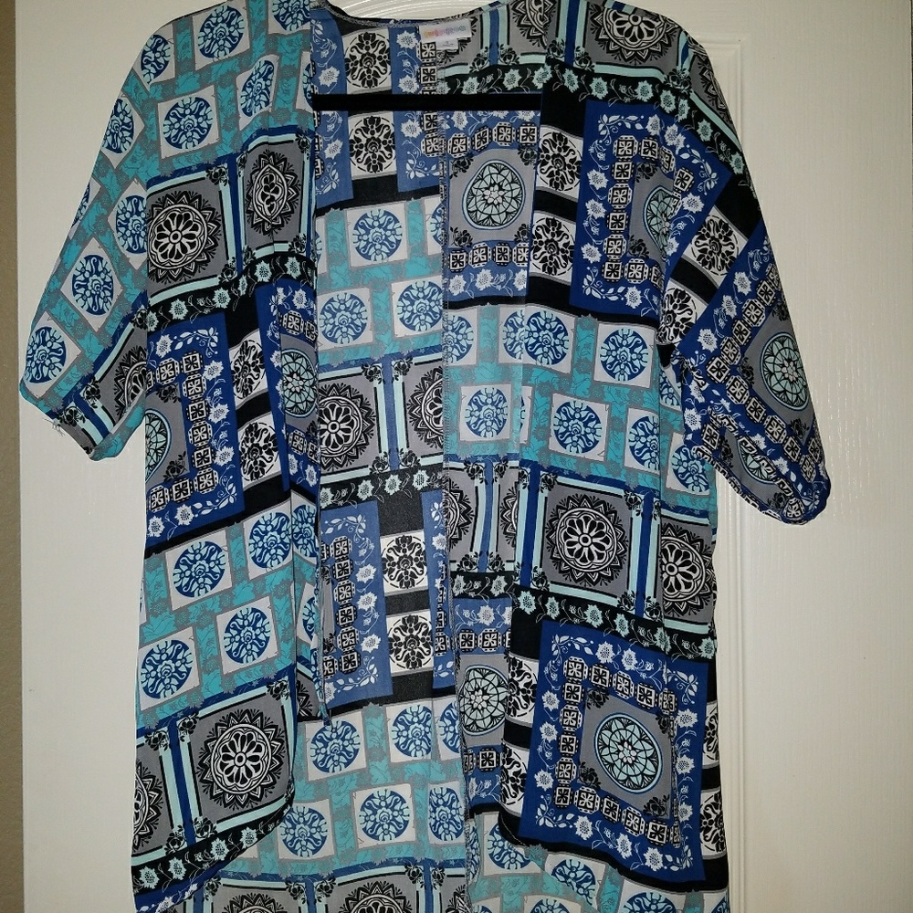 Lularoe Bianka Cover Up
